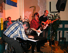 Charlie Morris Band on stage at the Brasserie 17 in Interlaken. Photo by Sarah Clarke