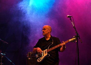 Dave on stage at the Fribourg Jazz Parade. Photo by Yves Husermann.