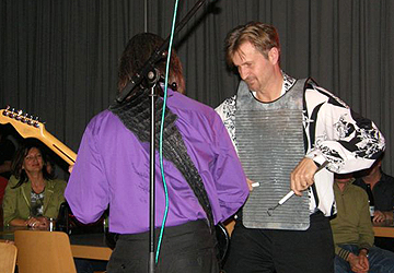 Speedy lays down a zydeco groove on the washboard. Photo by Donatella.