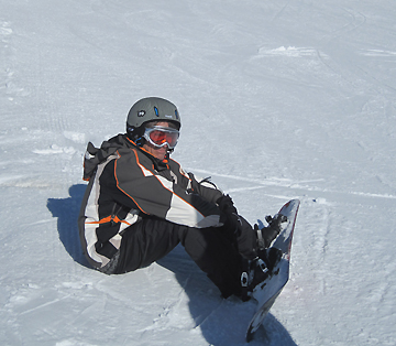 Charlie on the slopes. Photo by Barbara Bonjour.