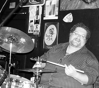Marty Hodge with the Charlie Morris Band at Manhattans, Knoxville TN, 2009